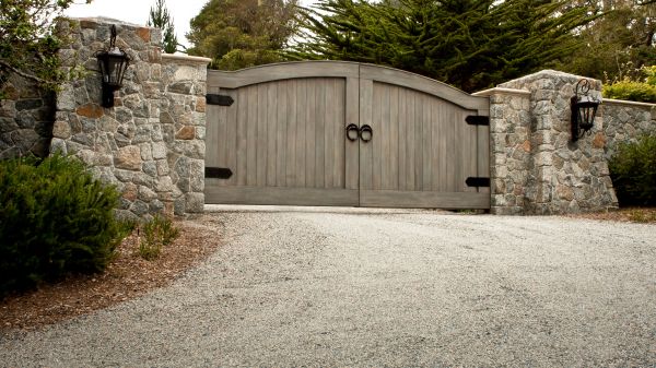 Aluminum Gate Installation
